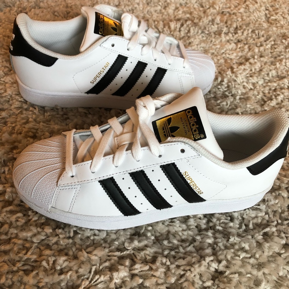 Adidas Superstar ⭐️